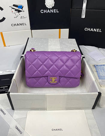 Chanel Large Flap Bag Purple Size 18 x 27 x 8 cm
