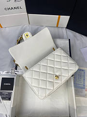 Chanel Large Flap Bag White Size 18 x 27 x 8 cm - 4