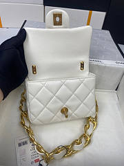 Chanel Mini Flap Bag White Size 13 x 17 x 6 cm - 2