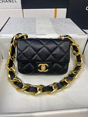 Chanel Mini Flap Bag Black Size 13 x 17 x 6 cm - 6