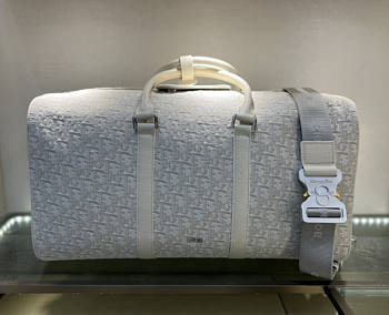 Dior Lingot 50 Bag Size 50 x 25 x 21.5 cm