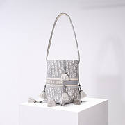 Dior D-Bubble Bucket Bag Grey Size 16 x 25 x 16 cm - 1