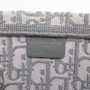 Dior D-Bubble Bucket Bag Grey Size 16 x 25 x 16 cm - 4