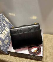 Dior 30 Montaigne Bag 01 Size 24 x 17 x 8 cm - 5