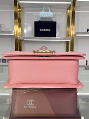 Chanel Boy Bag Pink Size 20 cm - 2