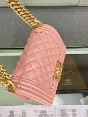 Chanel Boy Bag Pink Size 20 cm - 4