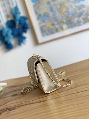 Chanel Chain Flap Bag Coin Purse Gold Size 11 x 11 x 5 cm - 3
