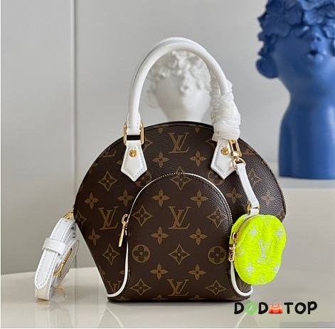 Louis Vuitton Ellipse BB Size 22.5 x 19.5 x 10 cm - 1