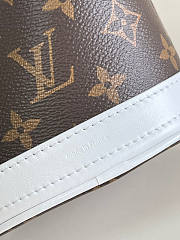 Louis Vuitton Nano Bucket Size 13 x 17 x 9 cm - 5