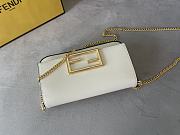Fendi Flap Bag FF White Size 21.5 x 3 x 13 cm - 6
