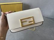 Fendi Flap Bag FF White Size 21.5 x 3 x 13 cm - 4