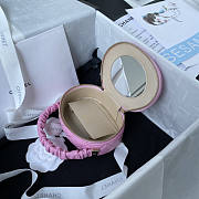 Chanel Vanity Case Pink Size 9.5 x 13 x 5.5 cm - 3