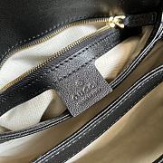 Gucci GG Shoulder Bag Black/White Size 28.5 x 19.5 x 10 cm - 6