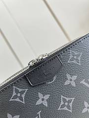 Louis Vuitton LV Monogram Eclipse Men Bag Size 18.5 x 11 x 6.5 cm - 3