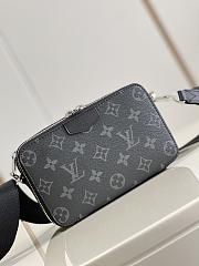 Louis Vuitton LV Monogram Eclipse Men Bag Size 18.5 x 11 x 6.5 cm - 2