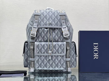 Dior Hit The Road Backpack 01 Size 43 x 51 x 20 cm