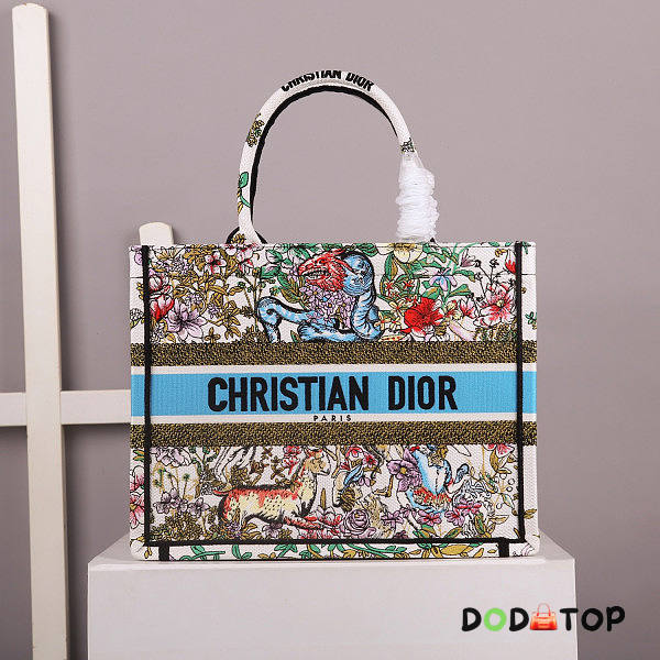 Dior Book Tote 01 Size 36.5 cm - 1