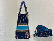 Dior Medium Lady D-Lite Bag 02 Size 24 x 20 x 11 cm - 3