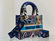 Dior Medium Lady D-Lite Bag 02 Size 24 x 20 x 11 cm - 5