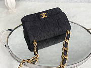 Chanel Flap Bag Black Size 24 x 15 x 6 cm - 4
