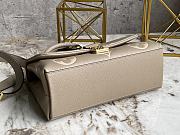 Louis Vuitton Madeleine MM Grey Size 30 x 19.5 x 11 cm - 3