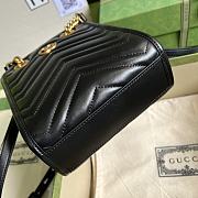 Gucci GG Marmont Matelassé Mini Bag Black Size 16 x 19 x 7 cm - 5