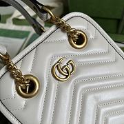 Gucci GG Marmont Matelassé Mini Bag White Size 16 x 19 x 7 cm - 5