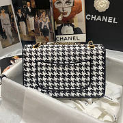 Chanel Flap Bag Size 26 x 17 x 7 cm - 5