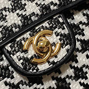 Chanel Flap Bag Size 26 x 17 x 7 cm - 6