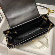 Chanel Flap Bag Black 01 Size 23 x 15 x 17 cm - 5