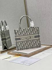 Dior Mini Book Tote Grey Size 26.5 × 21 × 14 cm - 1