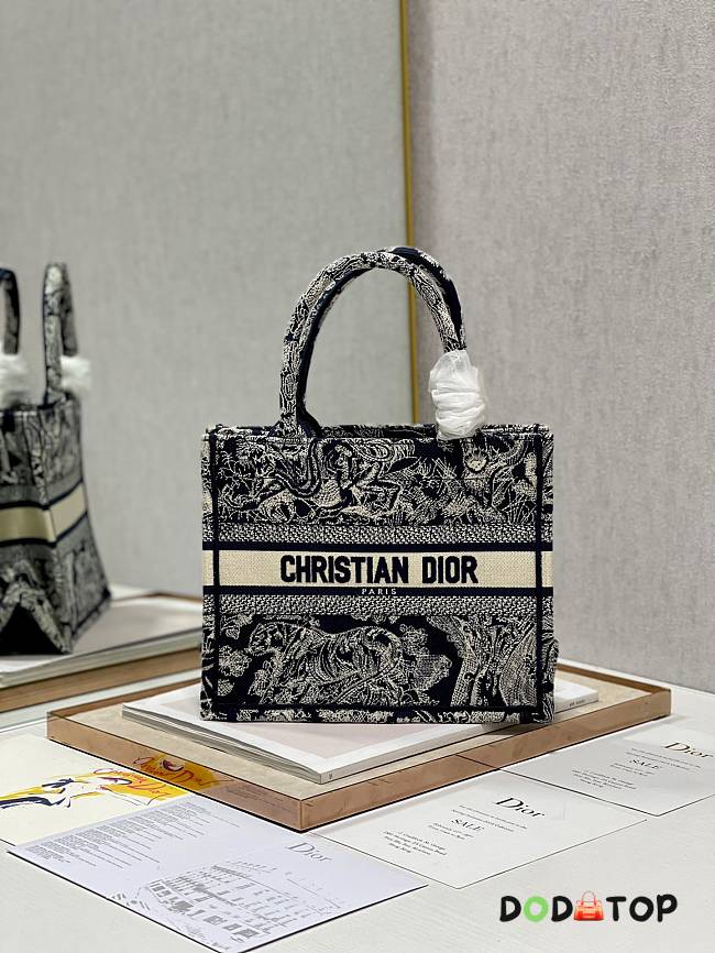 Dior Mini Book Tote 06 Size 26.5 × 21 × 14 cm - 1