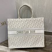 Dior Book Tote 07 Size 42 cm - 1