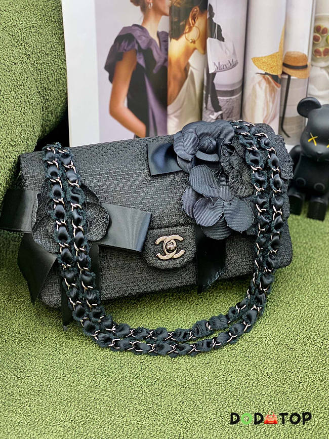 Chanel Flap Bag Size 15.5 x 25.5 x 6.5 cm - 1