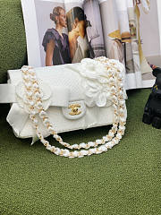 Chanel Flap Bag 01 Size 15.5 x 25.5 x 6.5 cm - 3