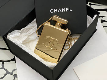Chanel Evening Bag 02 Size 16 x 9 x 3.5 cm