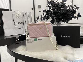 Chanel Pearl Chain Small Box Pink Bag Size 9.5 x 17 x 8 cm
