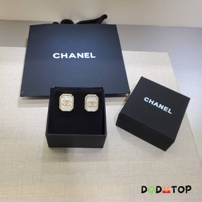 Chanel Earrings 19 - 1