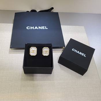 Chanel Earrings 19