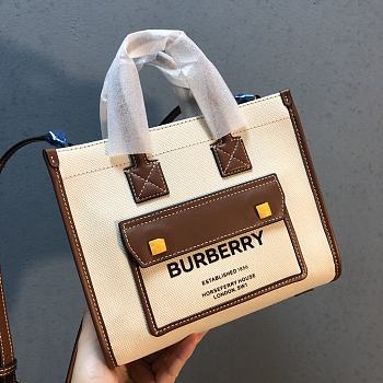 Burberry Tote Bag Size 23 × 19 × 8 cm