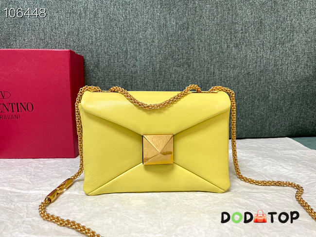 Valentino Chain Lambskin Tofu Bag Yellow Size 19 x 14 x 11 cm - 1