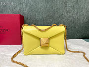 Valentino Chain Lambskin Tofu Bag Yellow Size 19 x 14 x 11 cm - 1