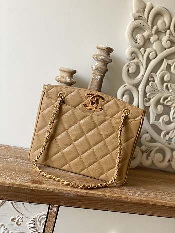 Chanel Shopping Bag Beige Size 28 x 9 x 23 cm 