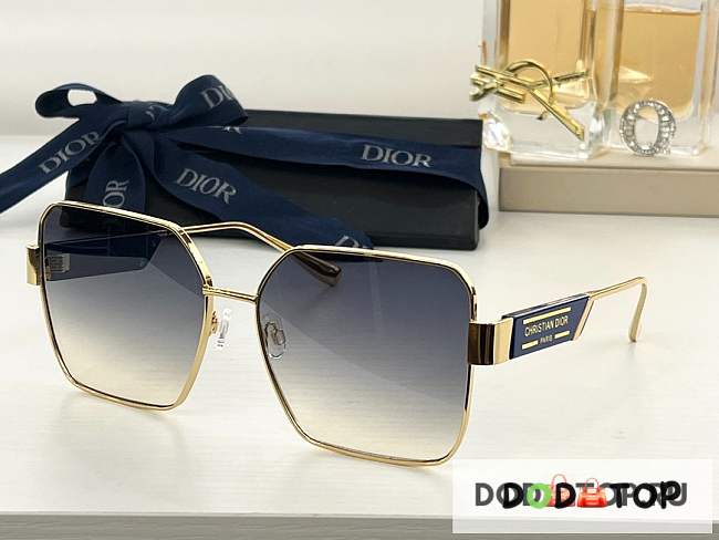 Dior Glasses 03 - 1