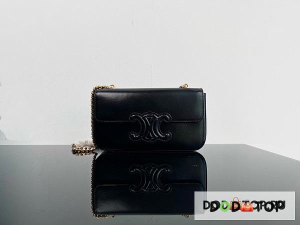 Celine Chain Shoulder Bag Cuir Triomphe Black Size 20.5 x 10.5 x 4 cm - 1