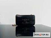 Celine Chain Shoulder Bag Cuir Triomphe Black Size 20.5 x 10.5 x 4 cm - 1