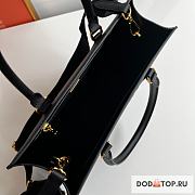 Prada Medium Saffiano Leather Handbag Black Size 28 x 22 x 9 cm - 2
