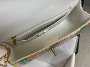 Chanel Flap Handle Bag 01 Size 20 x 14 x 7 cm - 5