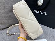 Chanel Flap Bag Lambskin Beige Size 26 x 16 x 9 cm - 6