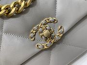 Chanel Flap Bag Lambskin Grey Size 26 x 16 x 9 cm - 6